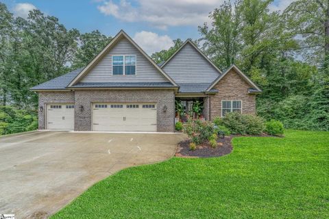 136 Siena Drive active home in Tuscany, Anderson, SC