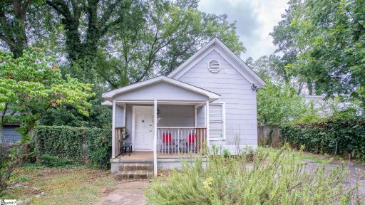 213 Colonial Avenue