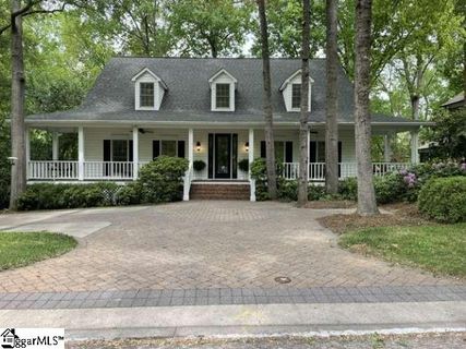 102 Laurel Oak Trail active home in River Walk, Simpsonville, SC