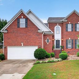 17 Suffolk Downs Way