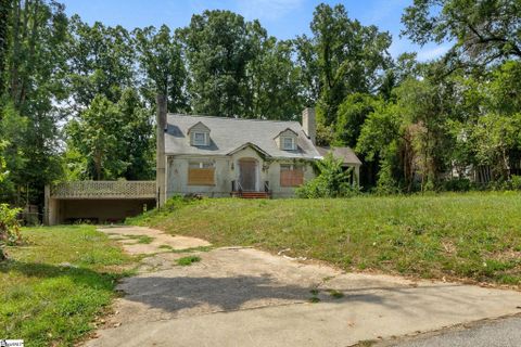 220 Riverside Drive pending home in Greenville Country Club, Greenville, SC