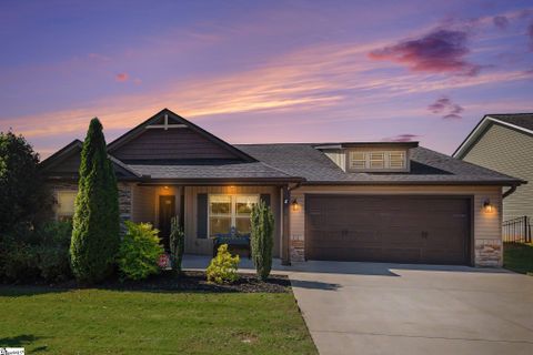 308 Lockeland Park Drive pending home in Lockeland Park, Simpsonville, SC