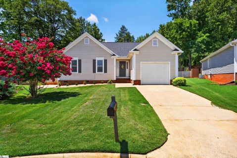 6 Mountain Trace Court