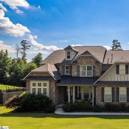5 Vineyard Way