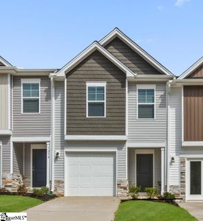 1411 Chesapeake Lane active home in Westbriar Woods, Spartanburg, SC