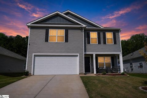 Homes in Cambridge Creek, Piedmont