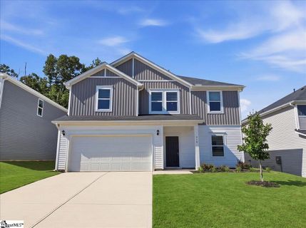 910 Rising Oak Court active home in Creek Ridge, Spartanburg, SC