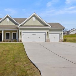 106 Nannies Circle