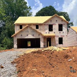 405 Lake Circle Drive