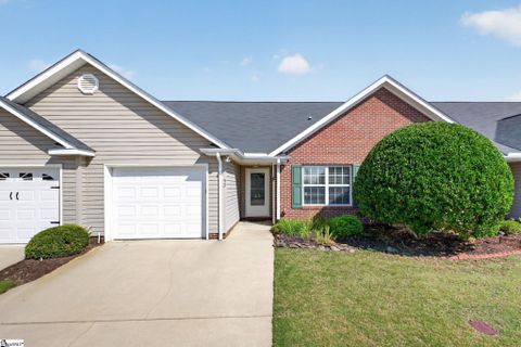 43 Magnolia Crest Drive