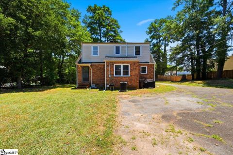 105 Pine Lane