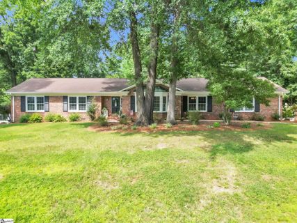 Homes in Wellington Green, Greenville