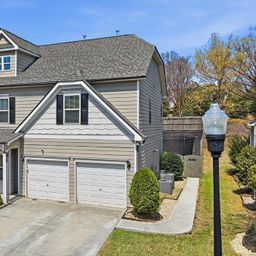 536 W Saddletree Drive
