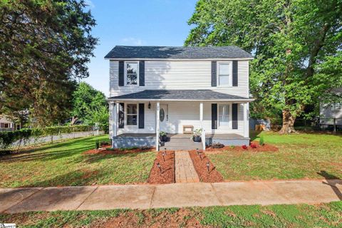 Homes in Poe Mill, Greenville