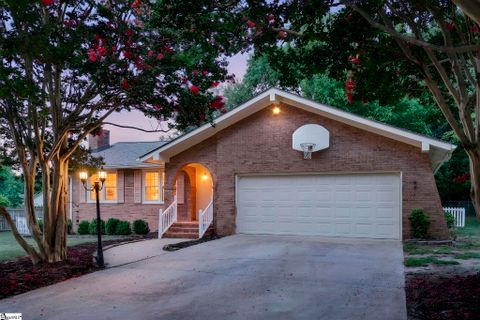 22 Woodview Drive