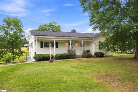 816 Chick Springs Road active home in Chick Springs, Taylors, SC