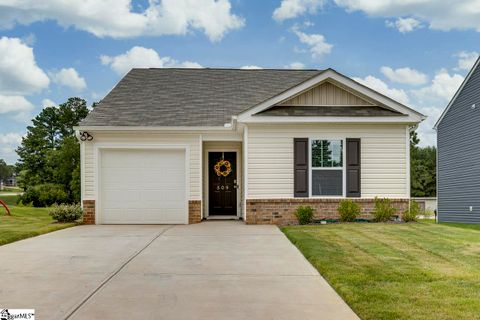509 Whitewater Ridge active home in Seneca Falls, Seneca, SC
