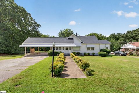 119 Paula Circle