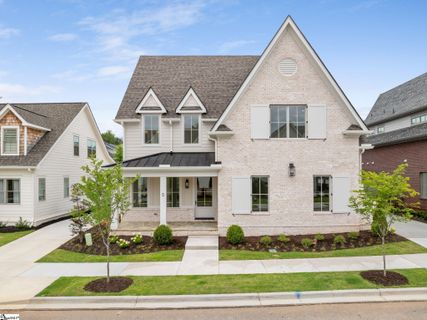 5 Crossmoor Circle active home in Hollingsworth Park, Greenville, SC