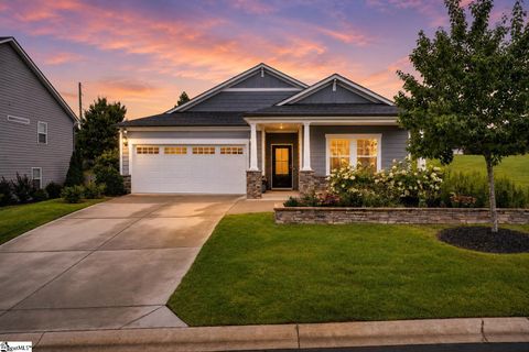 2 Yorkmont Way active home in Redcroft, Greer, SC