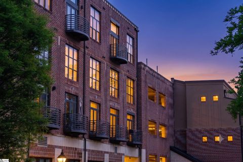 101 W Court Street sold home in Poinsett Corners, Greenville, SC