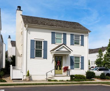 105 Bowman Road active home in Hartness, Greenville, SC