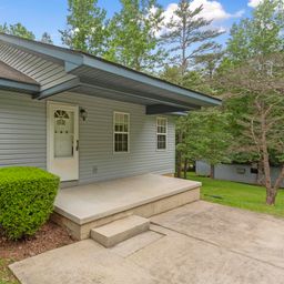 123 Sequayah Drive