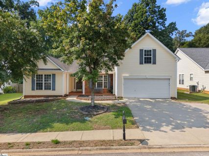 116 Landau Place active home in Remington, Simpsonville, SC