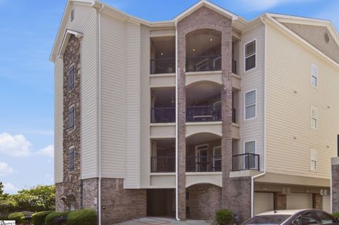 344 Rocky Top Drive pending home in The Summitt At Pelham Springs, Greenville, SC