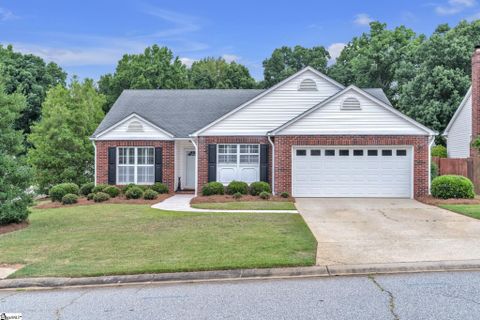 Homes in Raintree Cove, Taylors
