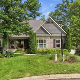 220 Lord Byron Lane