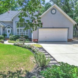 4 Plumbridge Drive