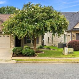 560 Semillon Lane