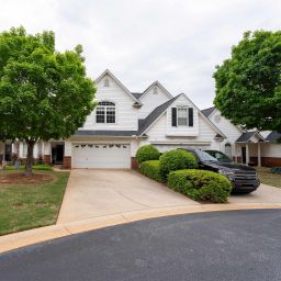 608 Glassyrock Court