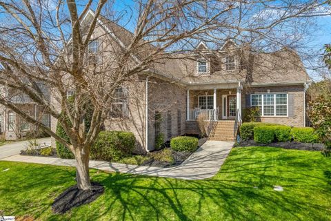 300 Gladstone Way active home in Riverwood Farm, Greer, SC