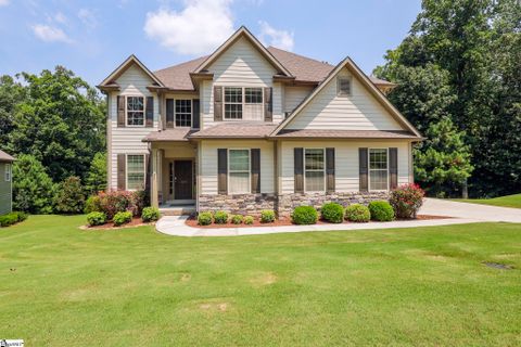 Homes in Hemlock, Williamston