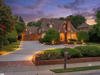 10 Knights Bridge Drive active home in Chancellors Park, Simpsonville, SC