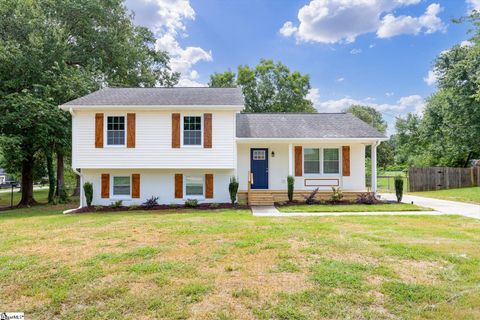Homes in Bellingham, Simpsonville