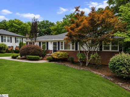 16 Perrin Street active home in Overbrook, Greenville, SC