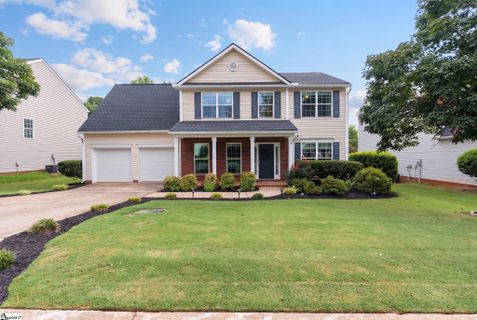 124 Sandy Lane pending home in Linkside At Bonnie Brae, Greenville, SC