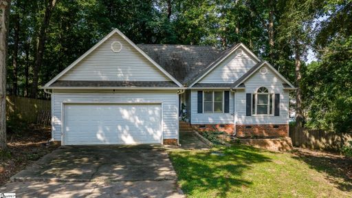 209 Torrey Court pending home in Martins Grove, Simpsonville, SC