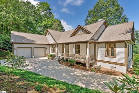 1 Northstar Lane active home in The Cliffs At Glassy, Landrum, SC