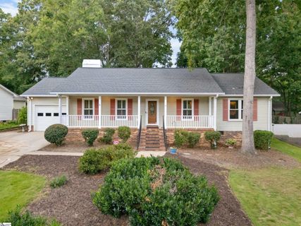 203 Fredericksburg Drive pending home in Powderhorn, Simpsonville, SC