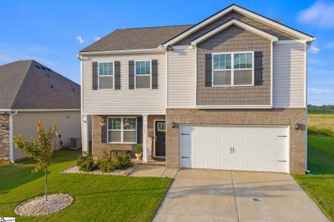 212 Emerald Creek Avenue active home in Brookside Farms, Greer, SC