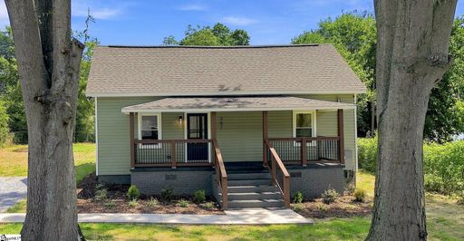 Homes in Woodside Mill, Easley