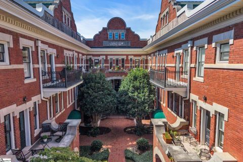 400 E Washington Street Unit 5 active home in Davenport Condo, Greenville, SC
