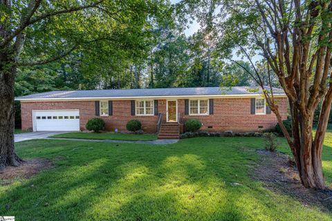 105 Vicksburg Court pending home in Powderhorn, Simpsonville, SC