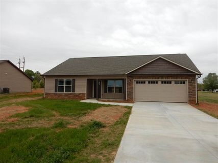 151 Bobo Dr sold home in Carriage Park, Inman, SC