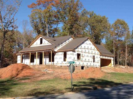 752 Cornwallis Rd