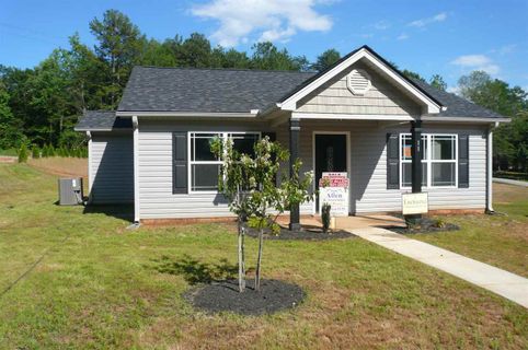 11 Henderson Street sold home in JC's Place, Inman, SC